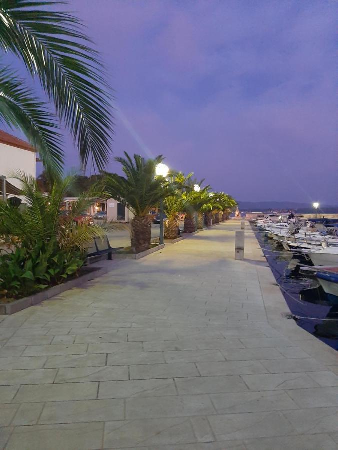 Nino Apartment ซาดาร์ ภายนอก รูปภาพ
